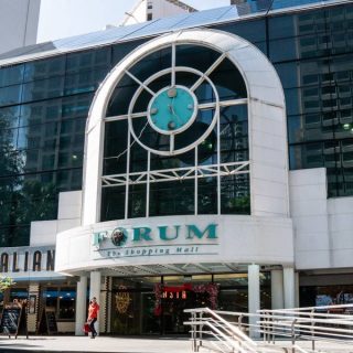 مرکز خرید فروم