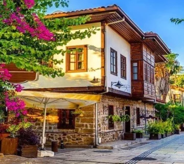 تور آنتالیا