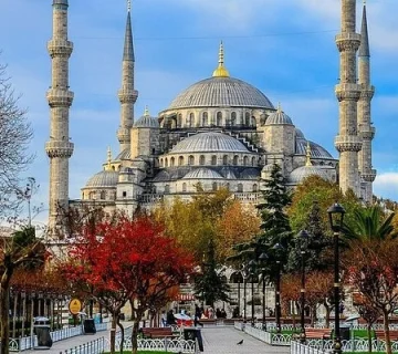 تور استانبول: تجربه‌ای فراموش‌نشدنی در قلب تاریخ و فرهنگ