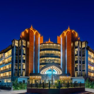 هتل ارنور دلوکس سیده